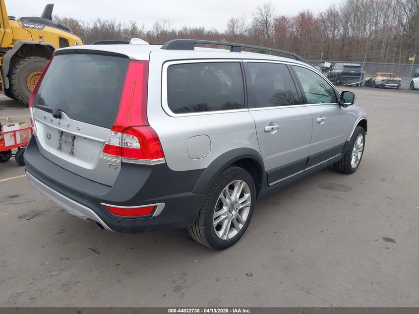 2016 Volvo Xc70 T5 Drive-E Platinum VIN: YV440MBM5G1239487 Lot: 44832738