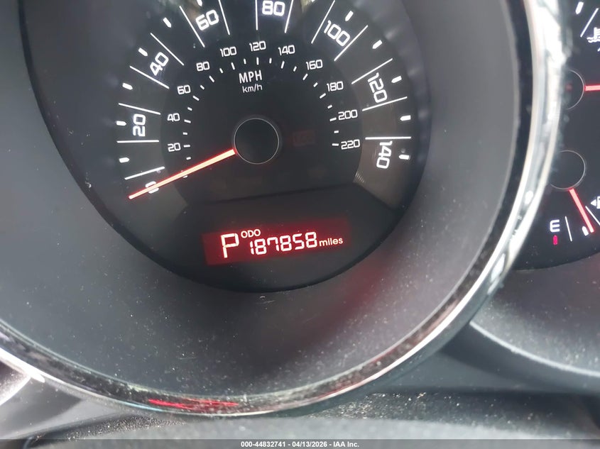 2011 Kia Soul ! VIN: KNDJT2A22B7316209 Lot: 44832741