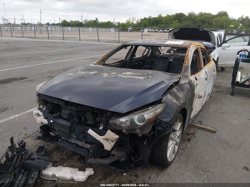 2017 MAZDA MAZDA3 auction photo 2