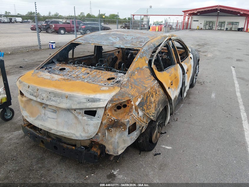 2017 MAZDA MAZDA3 auction photo 4
