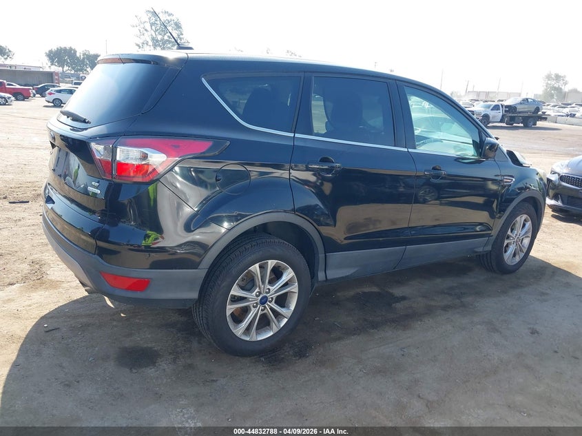 2017 Ford Escape 1.5 Se black Lot 111044832788 Vin 1FMCU0GD3HUB61016