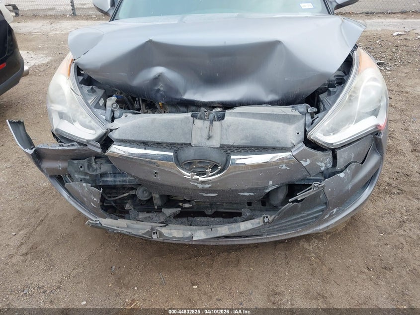 2016 Hyundai Veloster VIN: KMHTC6ADXGU270795 Lot: 44832825