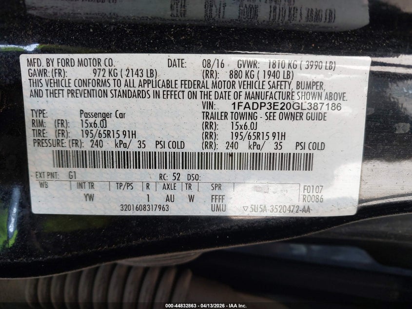 1FADP3E20GL387186 2016 Ford Focus 2.0 S black