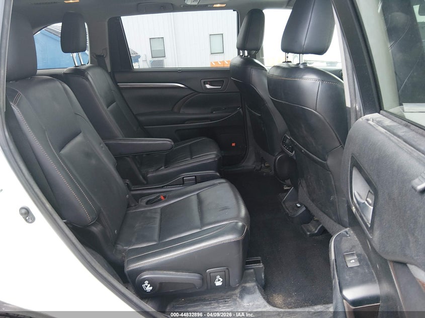 AtlanticExpress - Toyota Highlander