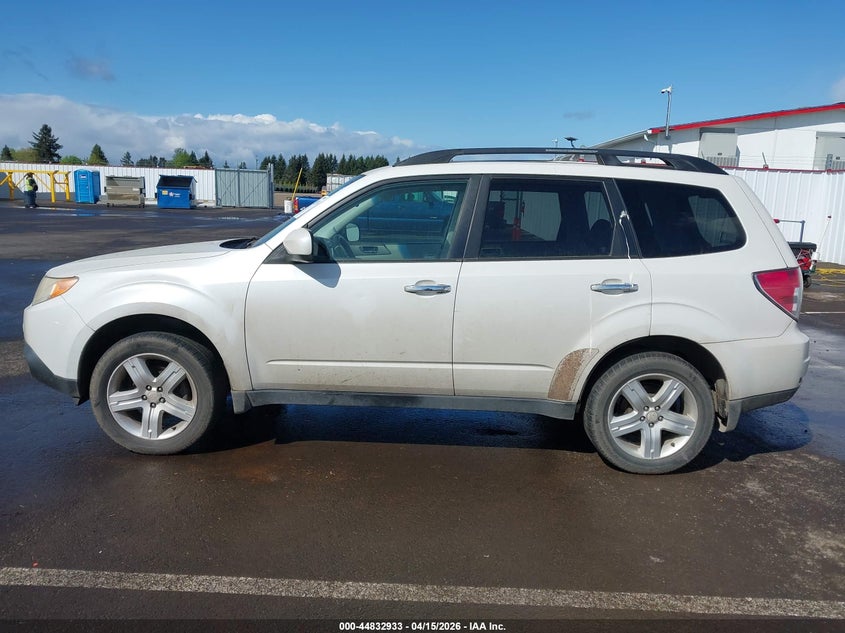 2010 Subaru Forester 2.5X Premium VIN: JF2SH6CC9AH734845 Lot: 44832933