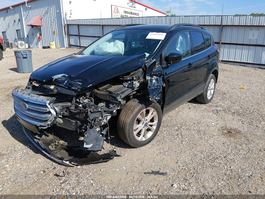 2018 Ford Escape 1.5 Se black Lot 111044832936 Vin 1FMCU0GD7JUC18338
