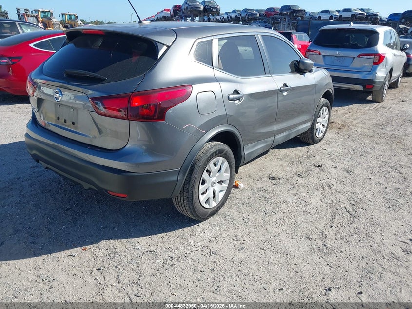 2018 Nissan Rogue Sport S