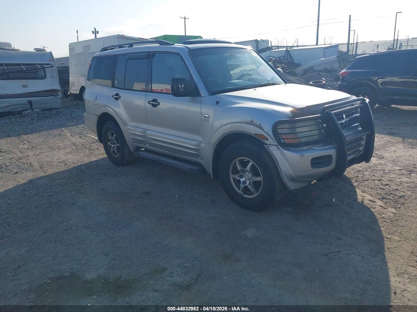 2002 Mitsubishi Montero Xls