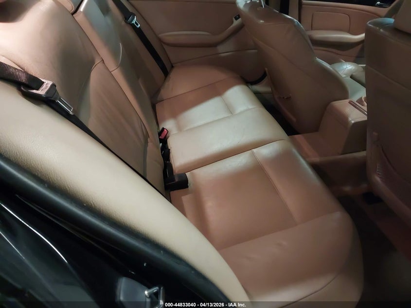 2001 BMW 325I VIN: WBAAV33401EE26278 Lot: 44833040