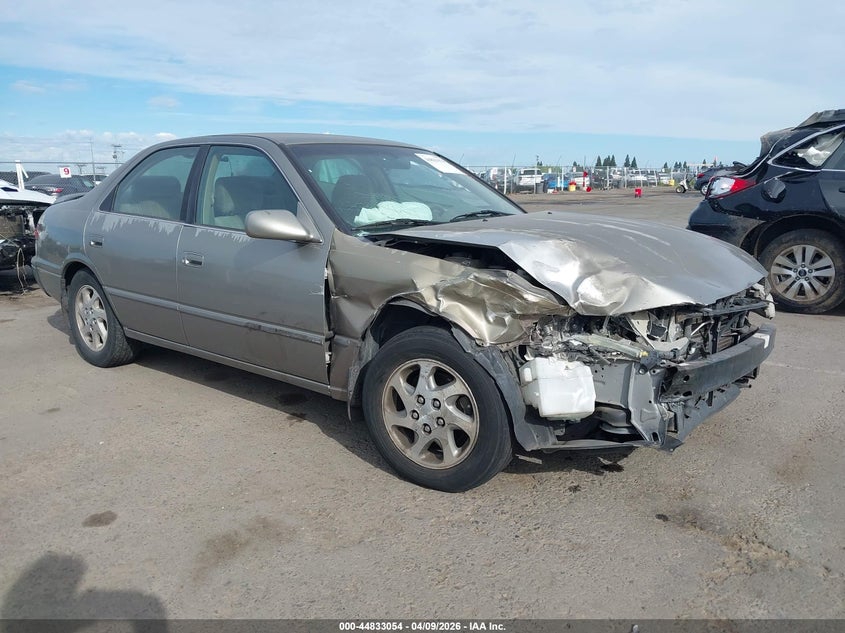 1999 Toyota Camry Le V6