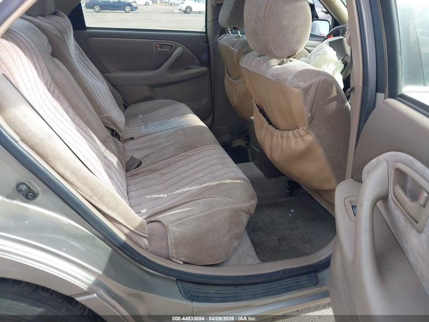 1999 Toyota Camry Le V6 VIN: JT2BF22K2X0179050 Lot: 44833054