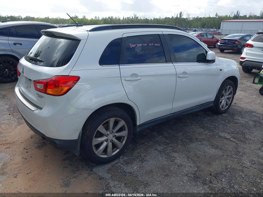 2013 Mitsubishi Outlander Sport Se