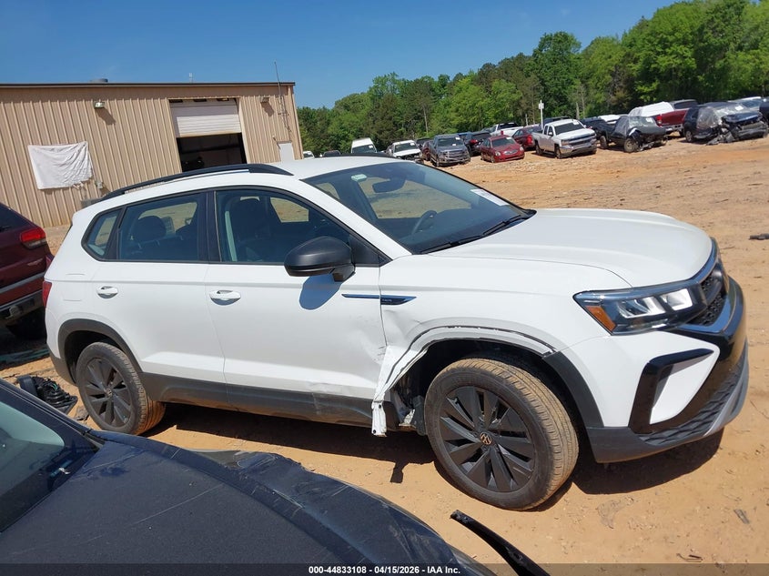 2024 Volkswagen Taos 1.5T S VIN: 3VV5X7B22RM098694 Lot: 44833108