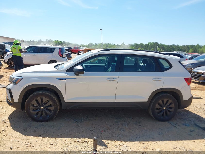 2024 Volkswagen Taos 1.5T S VIN: 3VV5X7B22RM098694 Lot: 44833108