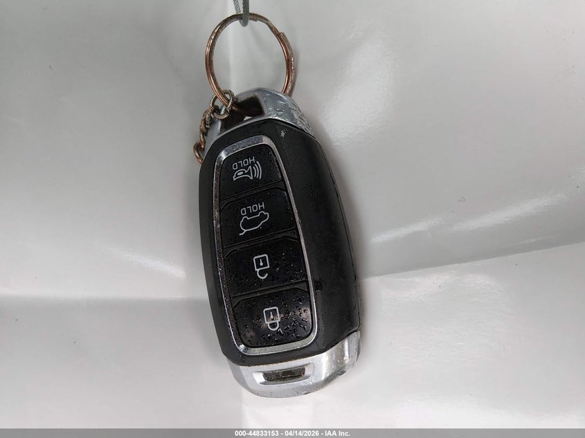 2020 Hyundai Santa Fe Sel VIN: 5NMS33AD2LH196143 Lot: 44833153