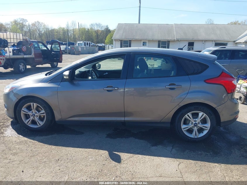 2014 Ford Focus 2.0 Se grey Lot 111044833193 Vin 1FADP3K27EL417544