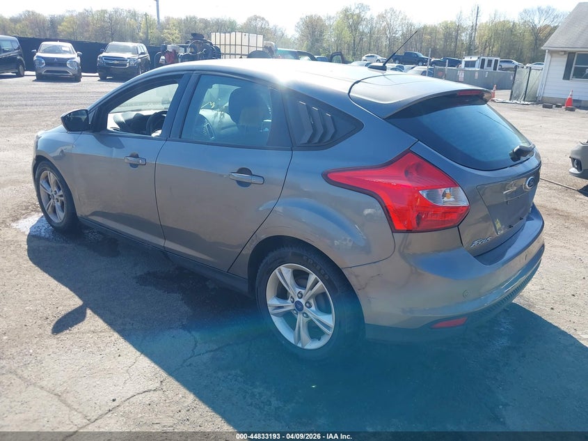 2014 Ford Focus 2.0 Se grey Lot 111044833193 Vin 1FADP3K27EL417544