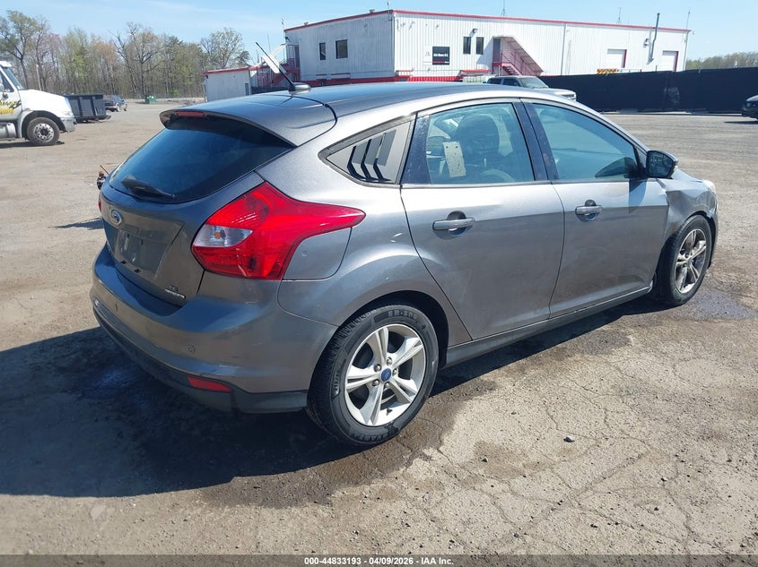 2014 Ford Focus 2.0 Se grey Lot 111044833193 Vin 1FADP3K27EL417544