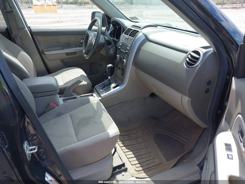 2012 Suzuki Grand Vitara Premium