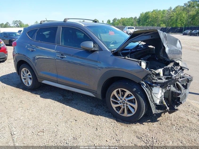 2017 HYUNDAI TUCSON auction photo 1