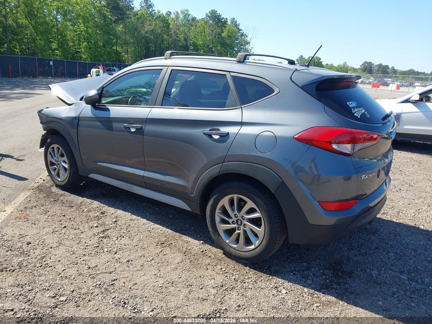 2017 HYUNDAI TUCSON auction photo 3