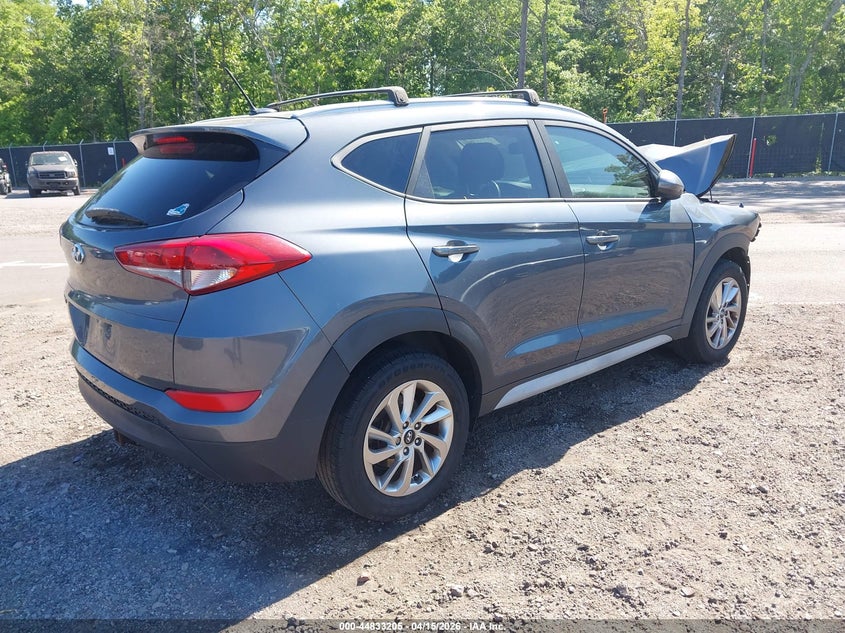 2017 HYUNDAI TUCSON auction photo 4