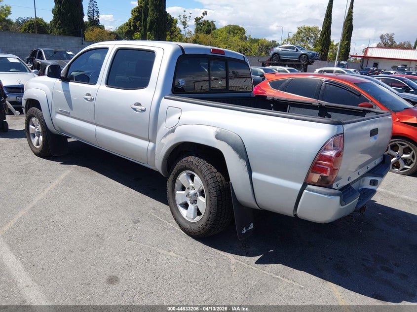 2006 Toyota Tacoma Base V6