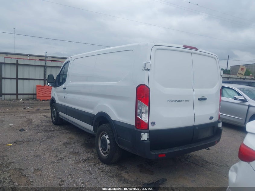 Vin: 1ftbr1y88lkb68394, lot: 45330526, ford transit-250 20203