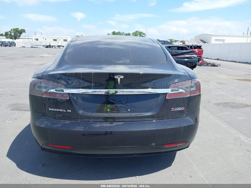 2018 Tesla Model S 100D/75D/P100D VIN: 5YJSA1E49JF280687 Lot: 44833234