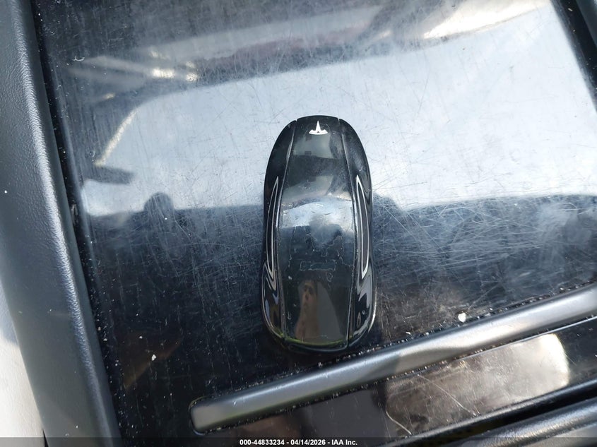 2018 Tesla Model S 100D/75D/P100D VIN: 5YJSA1E49JF280687 Lot: 44833234