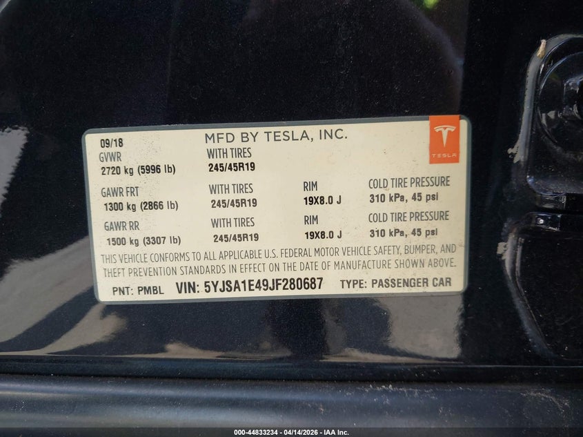 2018 Tesla Model S 100D/75D/P100D VIN: 5YJSA1E49JF280687 Lot: 44833234