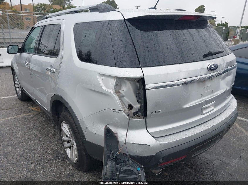 1FM5K7D82EGC44719 2014 Ford Explorer 3.5 Xlt silver