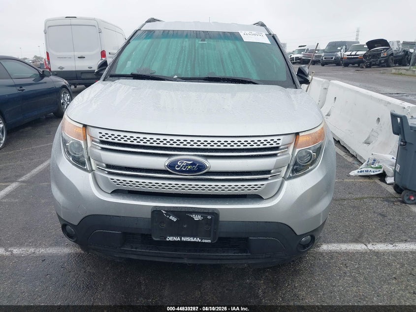 2014 Ford Explorer 3.5 Xlt silver Lot 111044833287 Vin 1FM5K7D82EGC44719