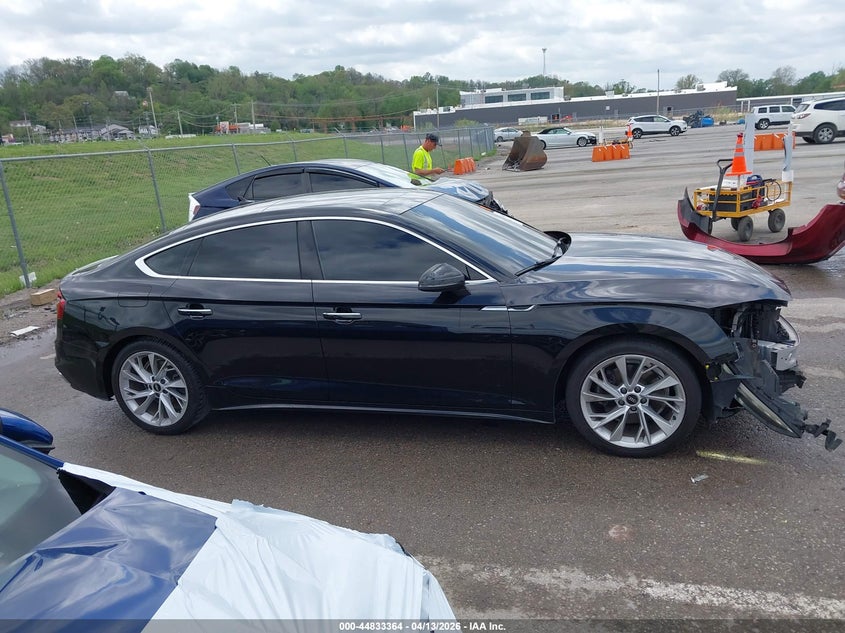 2022 Audi A5 Sportback Premium Plus 40 Tfsi Quattro S Tronic VIN: WAUCBCF57NA019770 Lot: 44833364