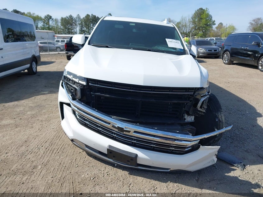 2022 Chevrolet Suburban 4Wd Lt VIN: 1GNSKCKD1NR261815 Lot: 44833466