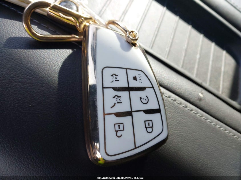 2022 Chevrolet Suburban 4Wd Lt VIN: 1GNSKCKD1NR261815 Lot: 44833466