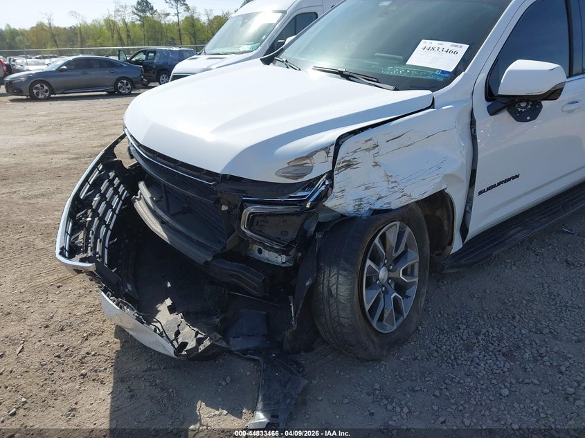 2022 Chevrolet Suburban 4Wd Lt VIN: 1GNSKCKD1NR261815 Lot: 44833466
