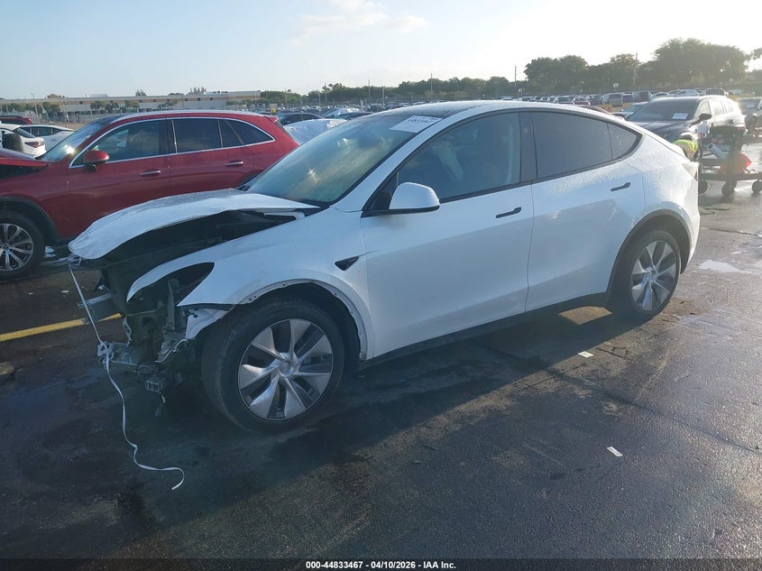 2023 Tesla Model Y 7SAYGDEE7PA149348 photo 1