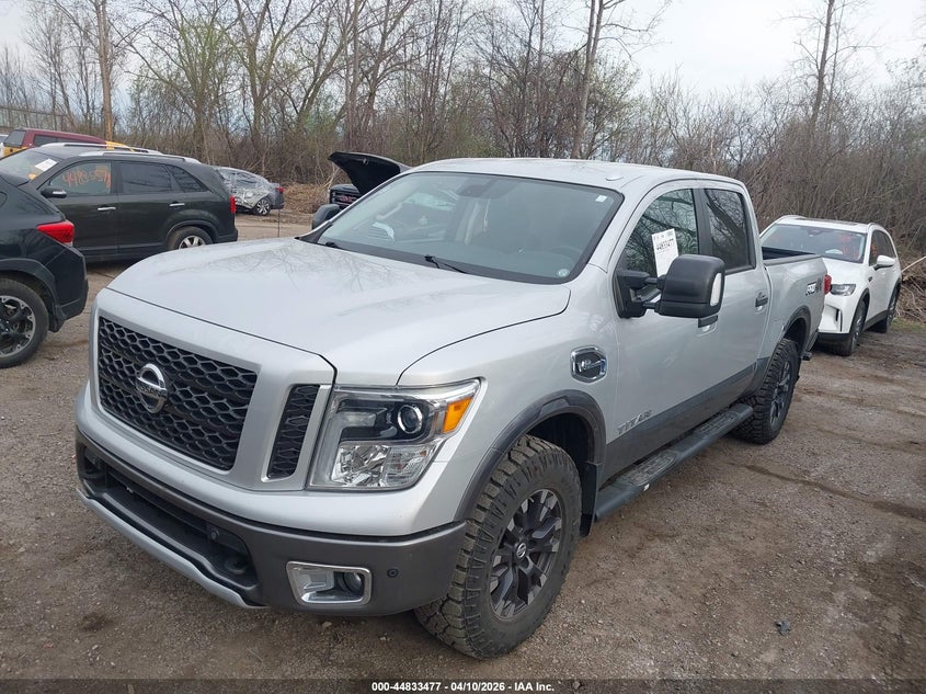 2017 Nissan Titan Platinum Reserve/Pro-4X/S/Sl/Sv