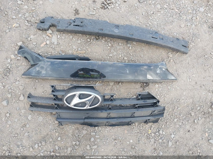 2020 Hyundai Veloster 2.0 VIN: KMHTG6AF9LU022912 Lot: 44833480