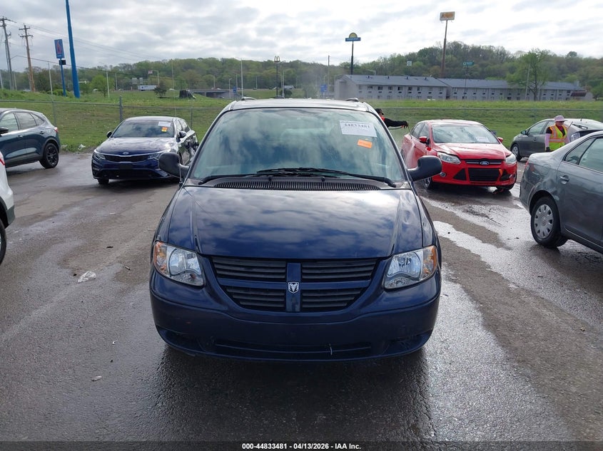 2005 Dodge Grand Caravan Se VIN: 2D4GP24R95R379269 Lot: 44833481