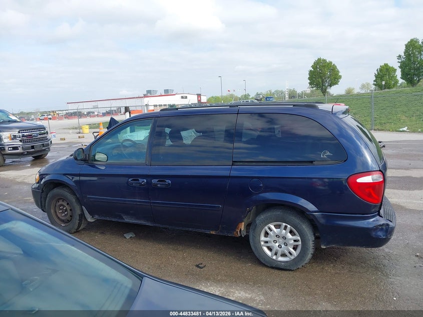 2005 Dodge Grand Caravan Se VIN: 2D4GP24R95R379269 Lot: 44833481