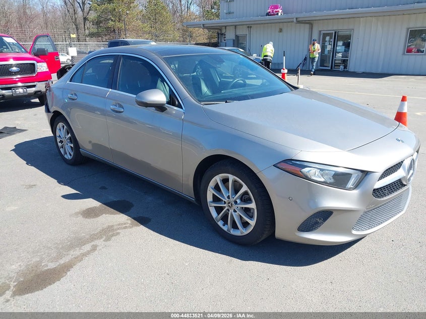 2020 Mercedes-Benz A 220 4Matic