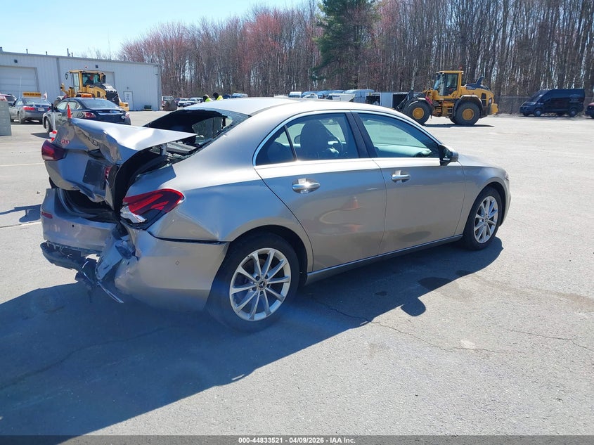 2020 Mercedes-Benz A 220 4Matic