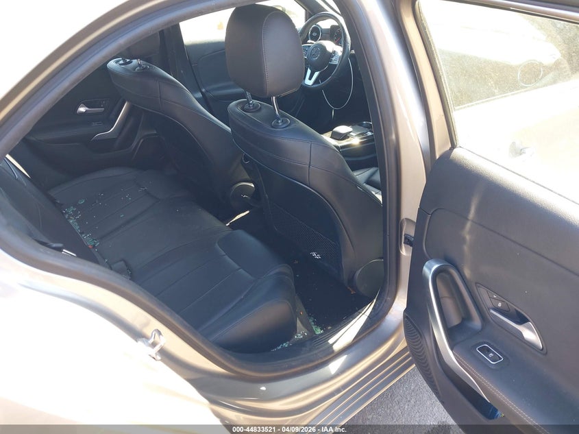 2020 Mercedes-Benz A 220 4Matic VIN: W1K3G4FB6LJ213340 Lot: 44833521