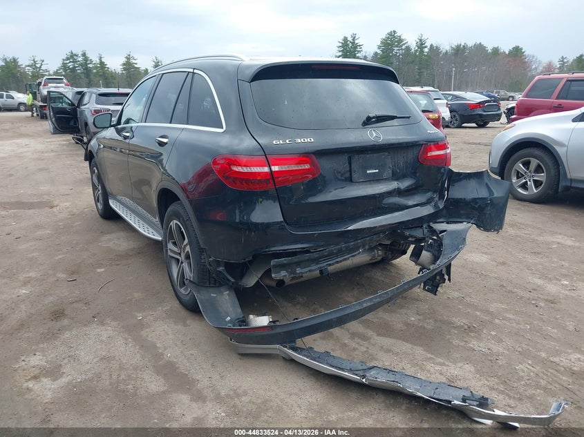 2017 Mercedes-Benz Glc 300 4Matic VIN: WDC0G4KBXHF157359 Lot: 44833524