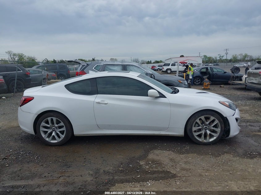 2013 Hyundai Genesis 2.0T Premium VIN: KMHHT6KD4DU086453 Lot: 44833527