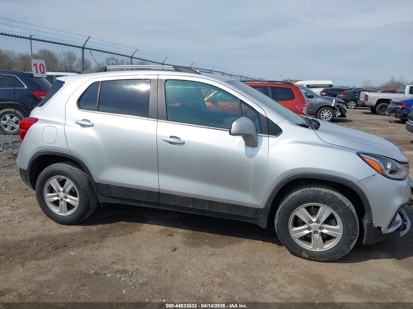 2020 Chevrolet Trax 1.4 Awd Lt silver Lot 111044833532 Vin KL7CJPSB3LB323238