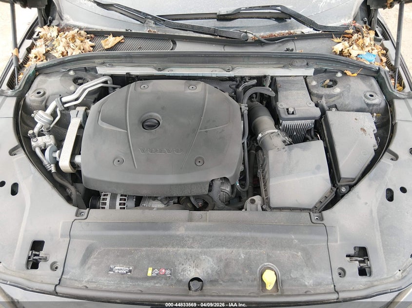 2018 Volvo S90 T5 Momentum VIN: LVY982MK3JP023863 Lot: 44833569