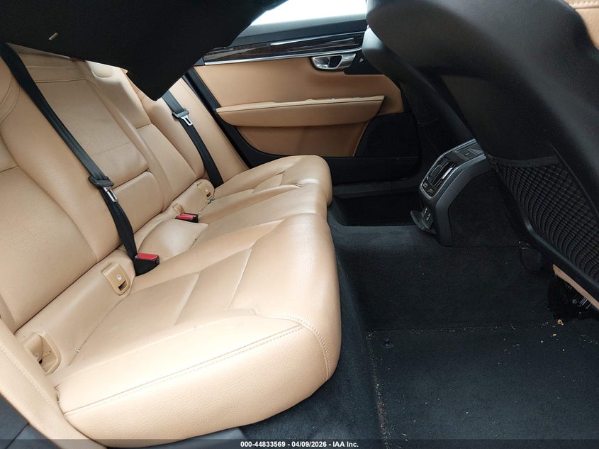 2018 Volvo S90 T5 Momentum VIN: LVY982MK3JP023863 Lot: 44833569